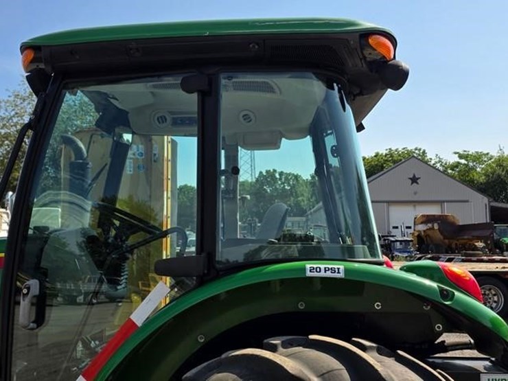 john-deere-5100e-image-33