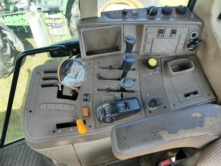 john-deere-7330-image-13