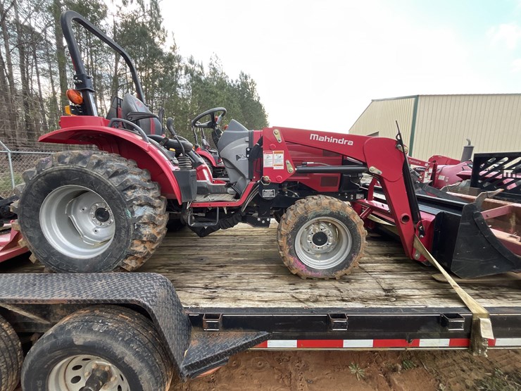 2021-mahindra-1626s-compact-utility-tractor-w/loader-&-bucket-image-4