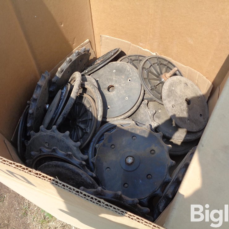 John Deere/ Kinze Closing Wheel