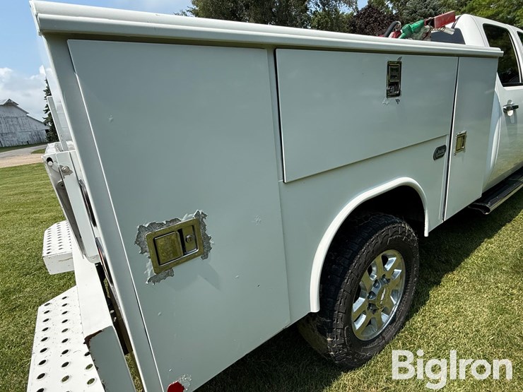 2012-chevrolet-k3500-image-14