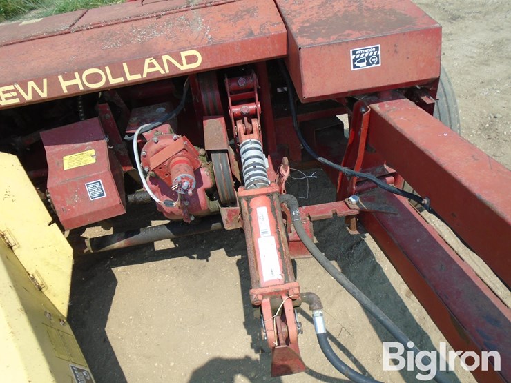 new-holland-782-image-18