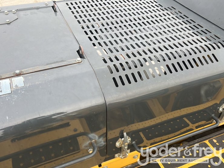 2018-komatsu-pc490-lc-11-image-16