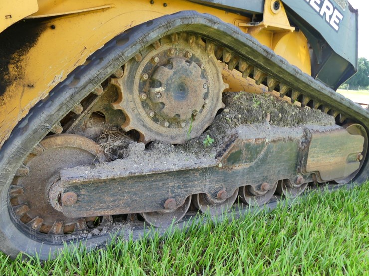 deere-317g-image-6