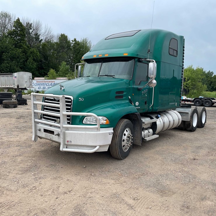#114 • 2011 Mack Semi-Tractor (Has WI Title) (Denmark, WI)