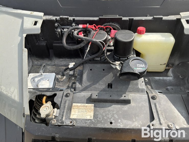 2019-massey-ferguson-730-image-13