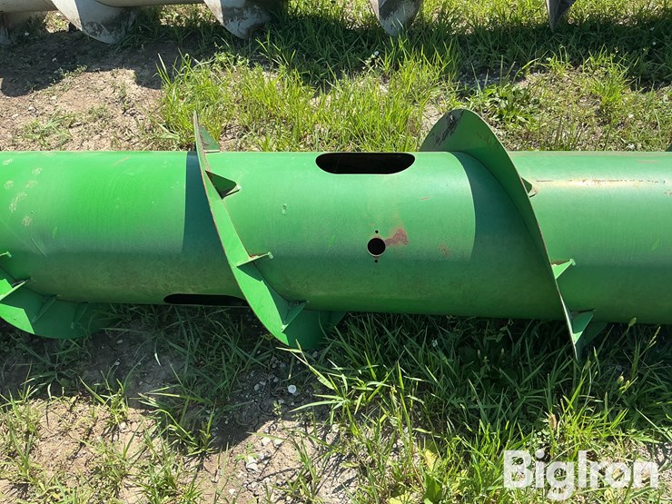 john-deere-630f-image-17