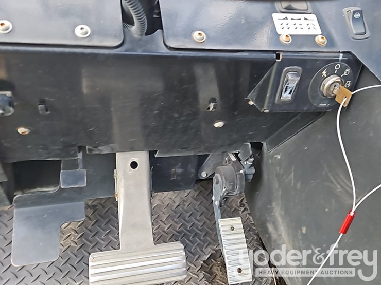 2018-genie-gth636-image-23