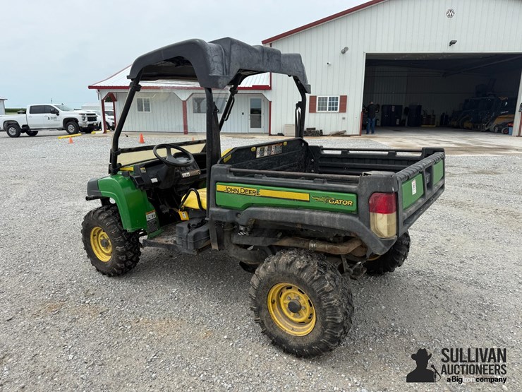 john-deere-825-image-7