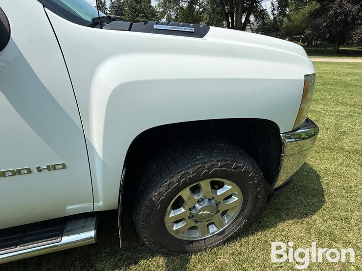 2012-chevrolet-k3500-image-19