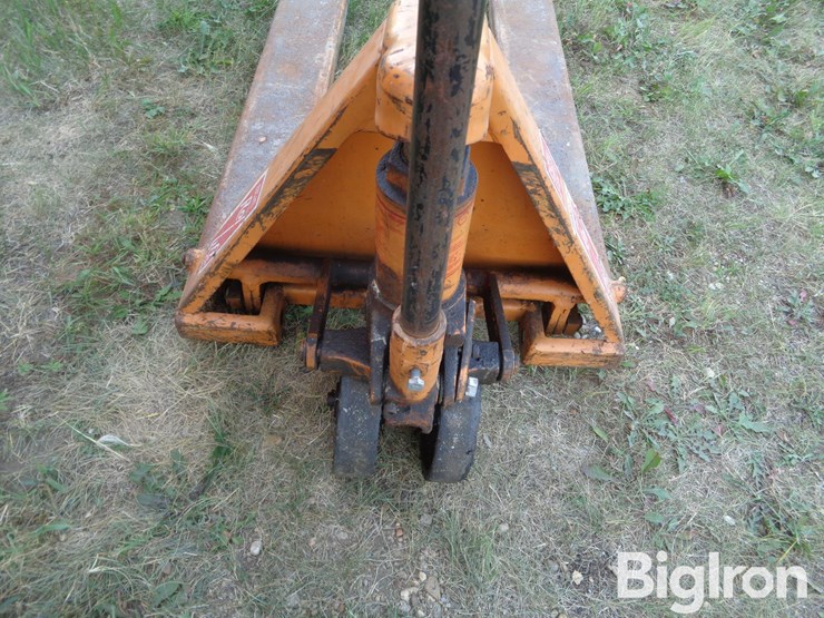 rol-lift-pallet-jack-image-12