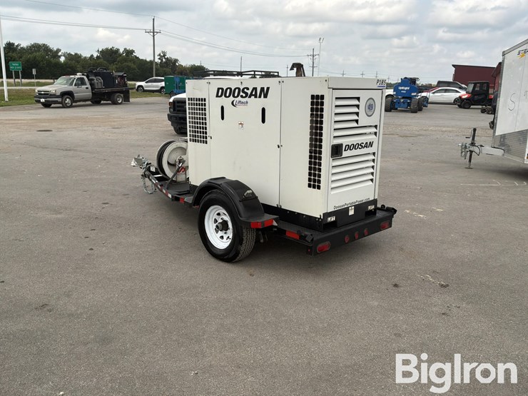 2016-massey-ferguson-730-image-7