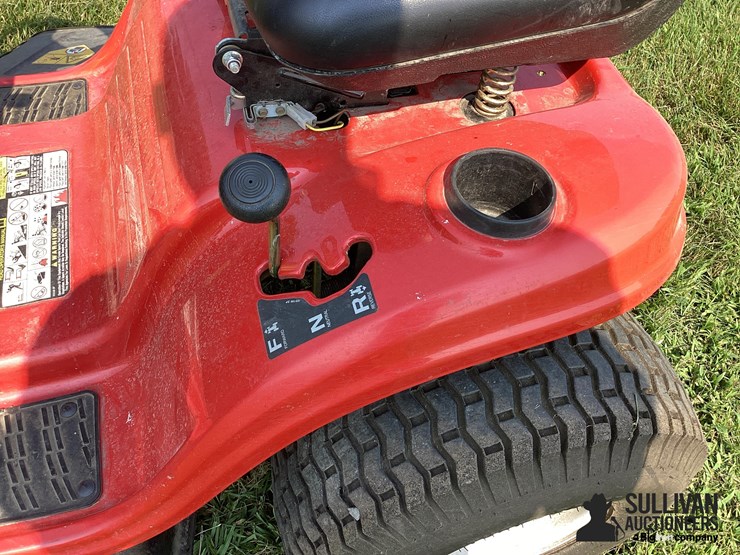 2019-troy-bilt-pony-image-14