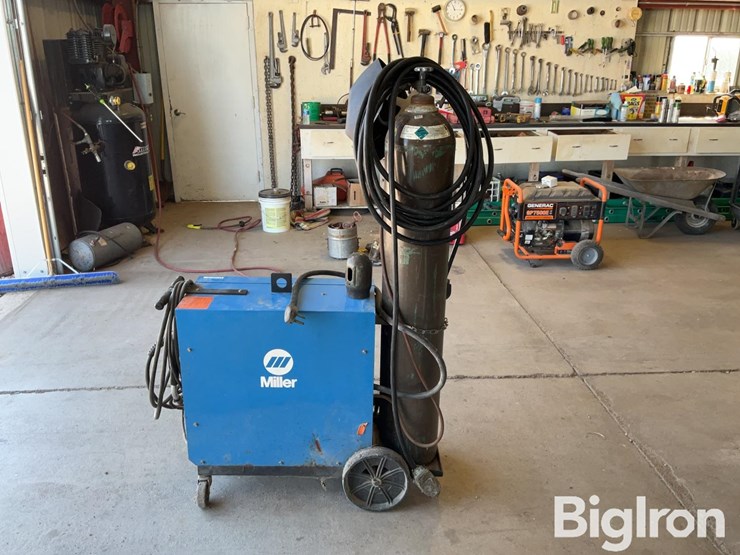 miller-millermatic-200-wire-welder-image-8