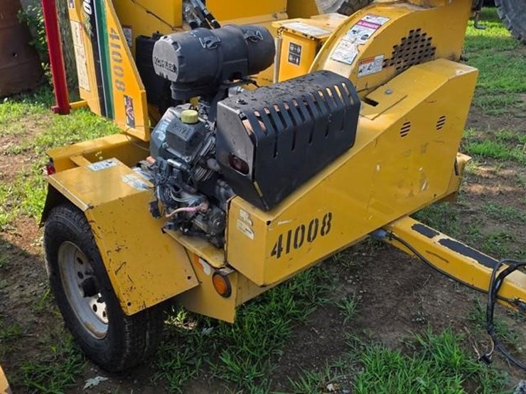 2016-vermeer-bc700xl-image-21