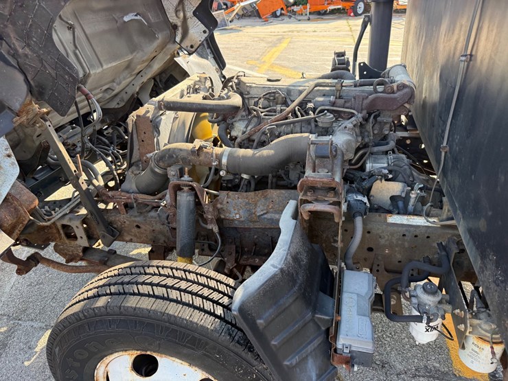 2006-chevrolet-w4500-image-25
