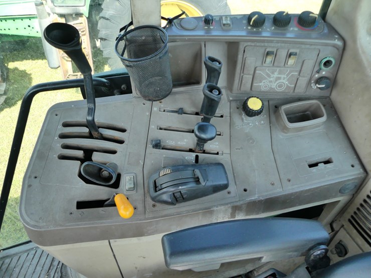 john-deere-7130-image-13