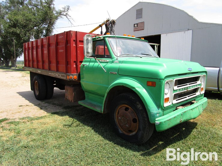 1969-chevrolet-c50-image-3