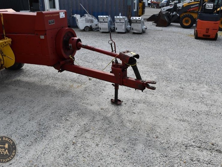 new-holland-311-image-13