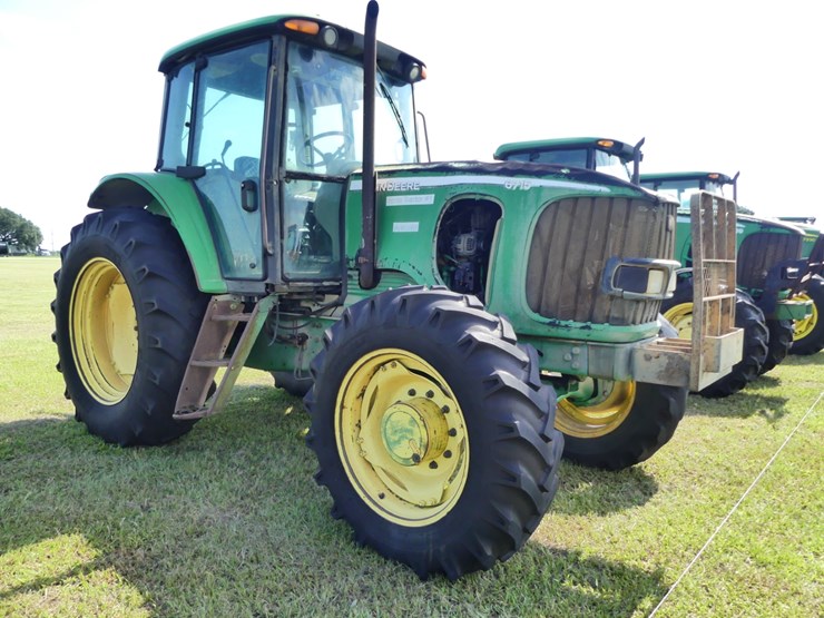 john-deere-6715-image-2