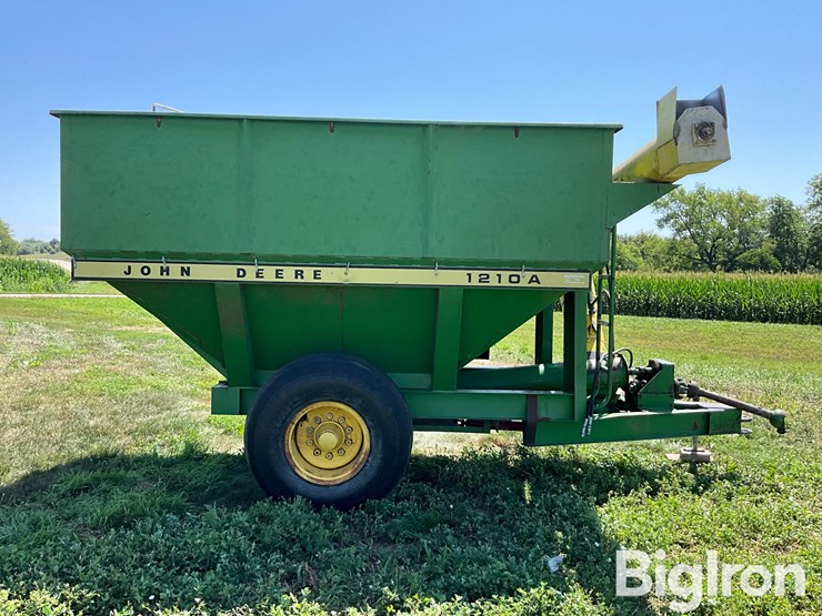 john-deere-1210a-image-4