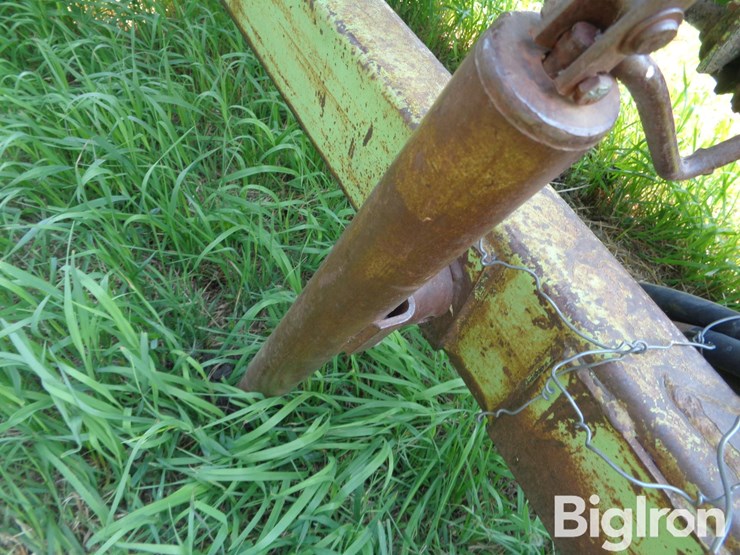 parker-grain-buggy-image-14