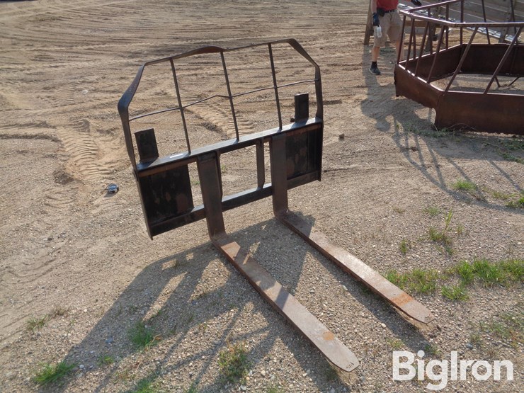 euro-style-pallet-forks-image-3