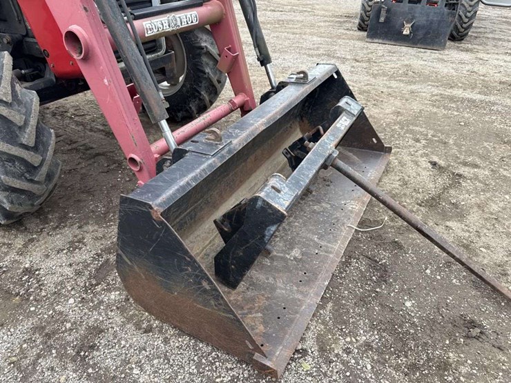 massey-ferguson-271xe-image-10