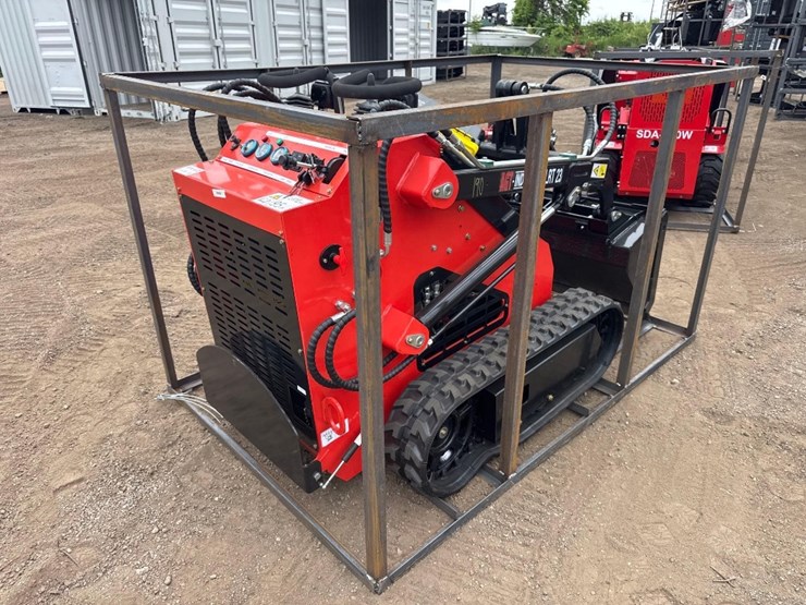 new-agt-industrial-co-mini-stand-on-skidloader-model-lrt23-image-5
