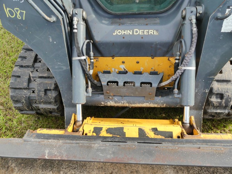 deere-325g-image-12