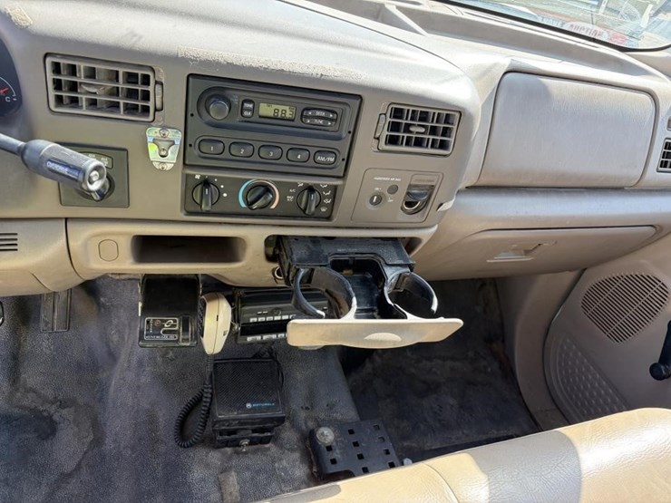 2002-ford-f250-image-18