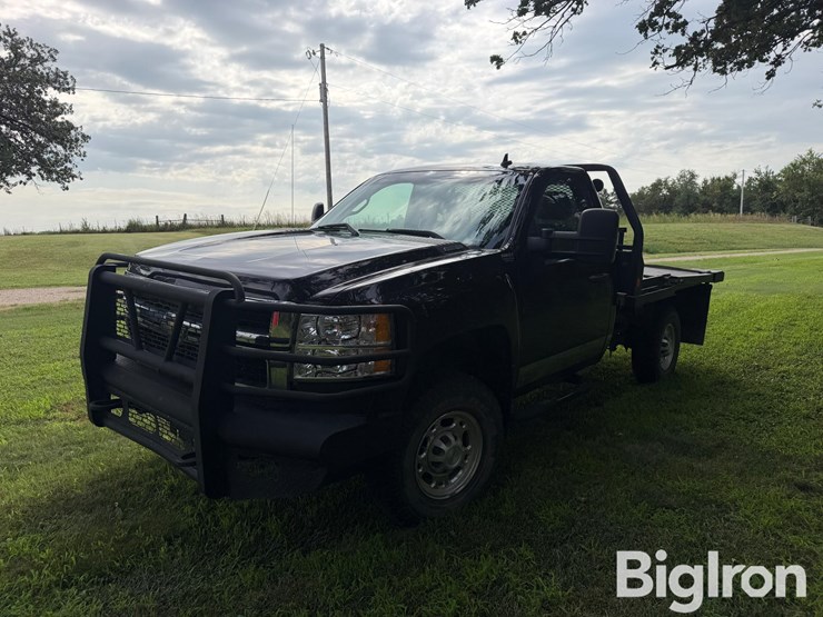 2008-chevrolet-2500-image-3