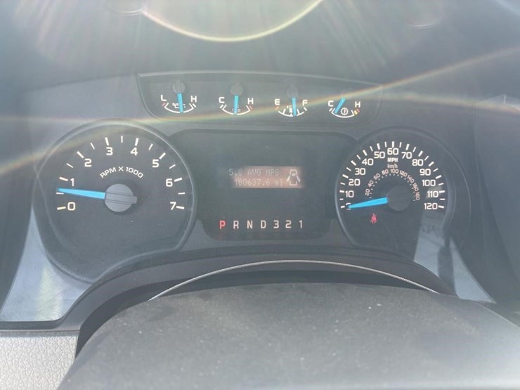 2014-ford-f150-image-13