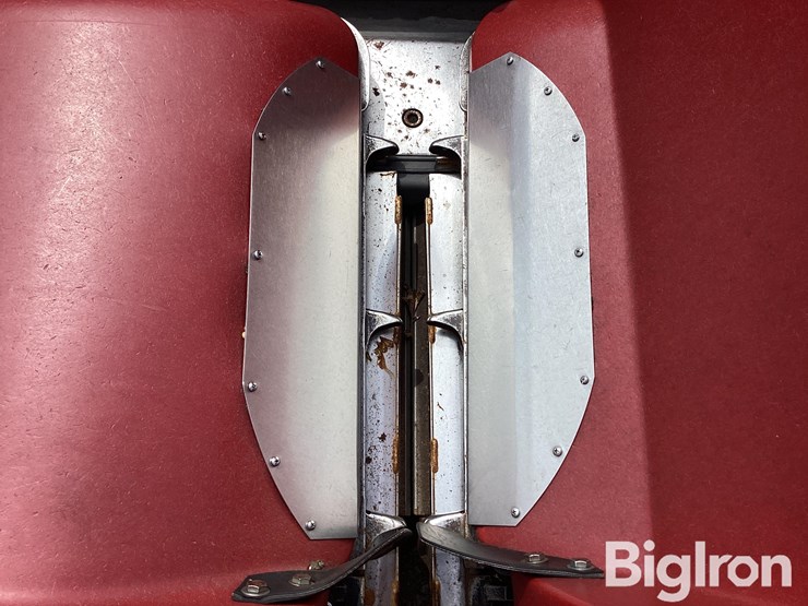 case-ih-3206-image-14