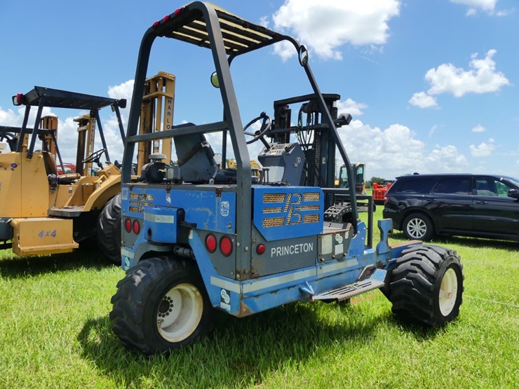 2005-princeton-piggyback-forklift-image-4