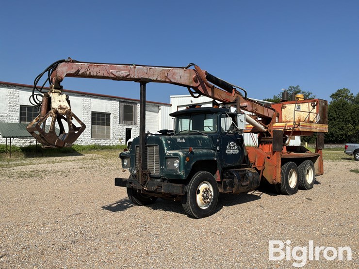 1985-mack-r686st-image-1