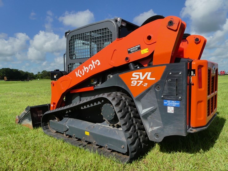 kubota-svl97-2-image-4