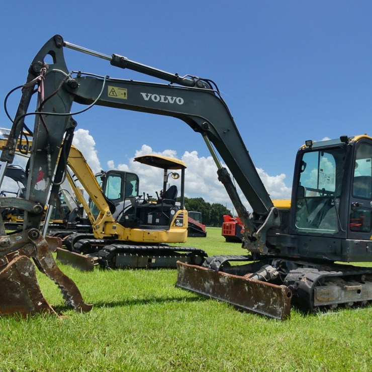 VOLVO ECR88D