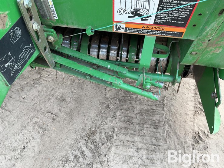 john-deere-567-image-16