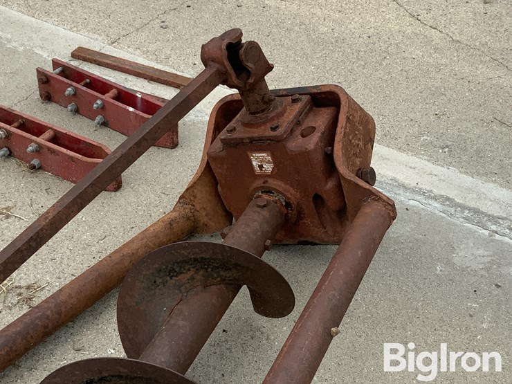 international-2-pt-post-hole-digger-image-15