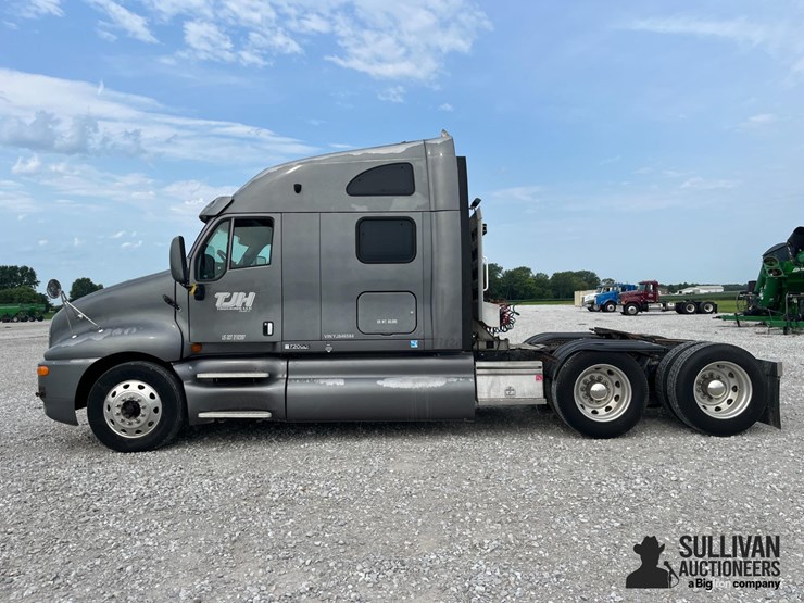 2000-kenworth-t2000-image-8