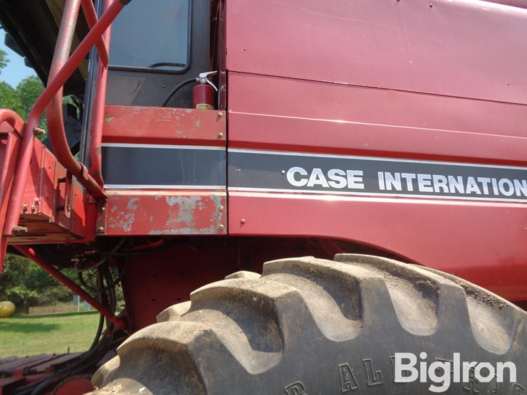 1989-case-ih-1680-image-11