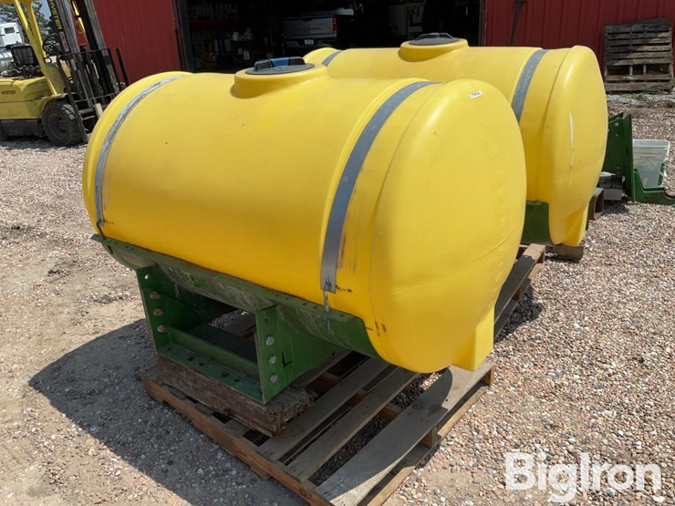 agri-products-fertilizer-saddle-tanks-image-9