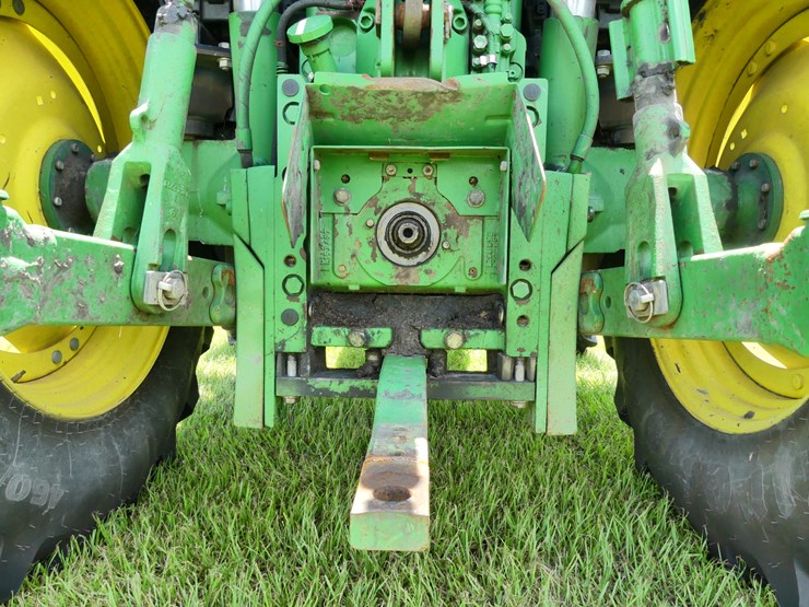 john-deere-6125m-image-8