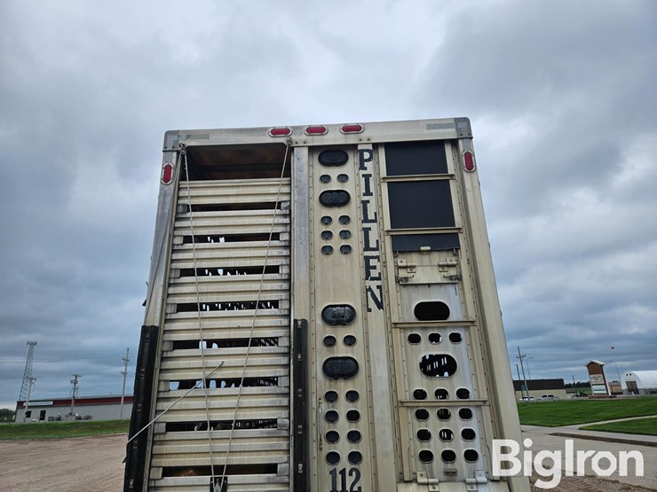 2012-eby-livestock-trailer-image-18