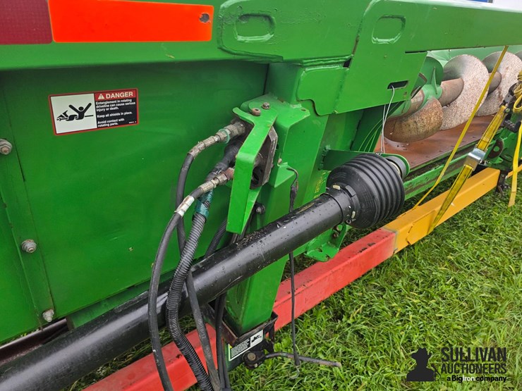 2012-john-deere-608c-image-16