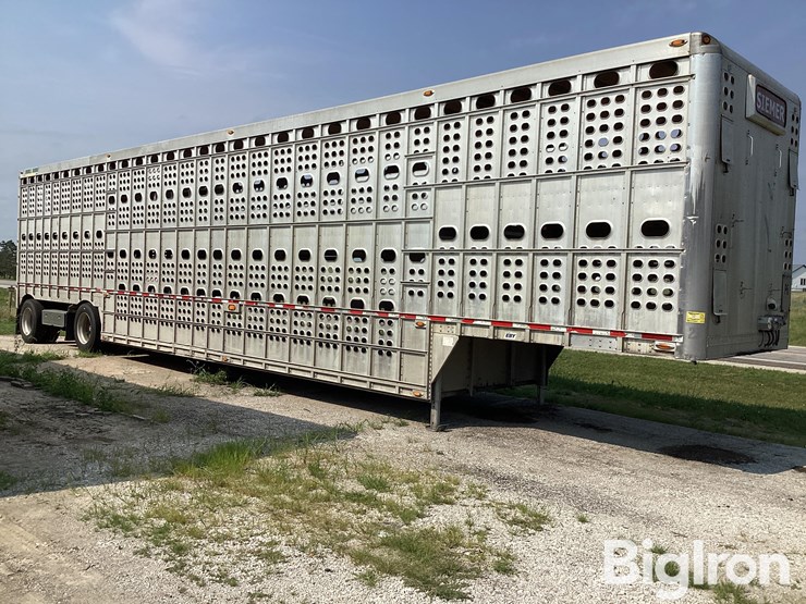 2011-eby-bull-ride-image-4