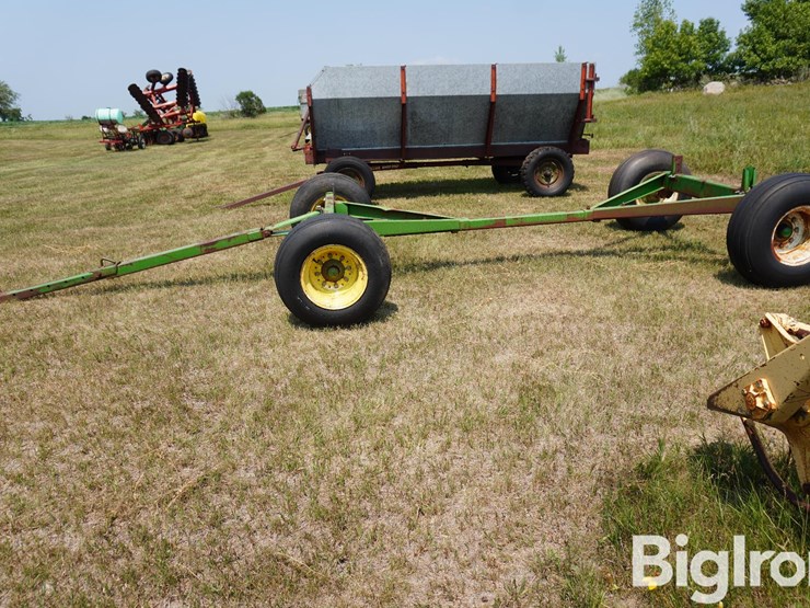 john-deere-1075-image-8