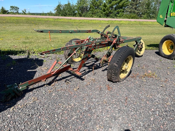 john-deere-2-image-1