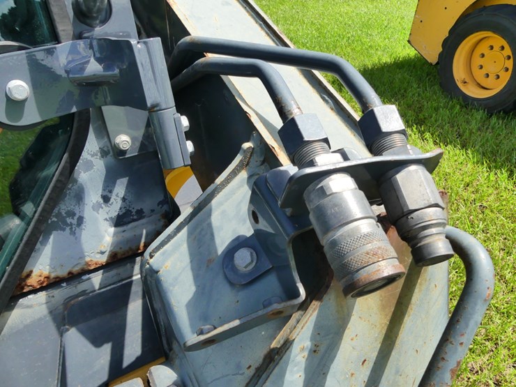 deere-317g-image-13